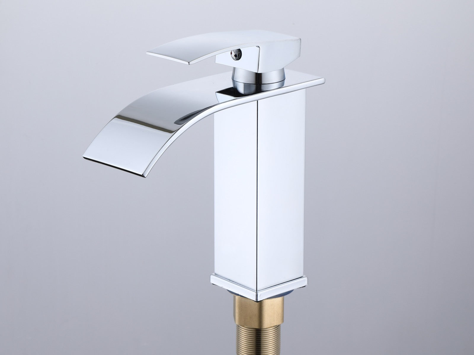 Badarmatur Wasserfall Wasserhahn Badezimmer Armatur Mischbatterie Silber GMF703