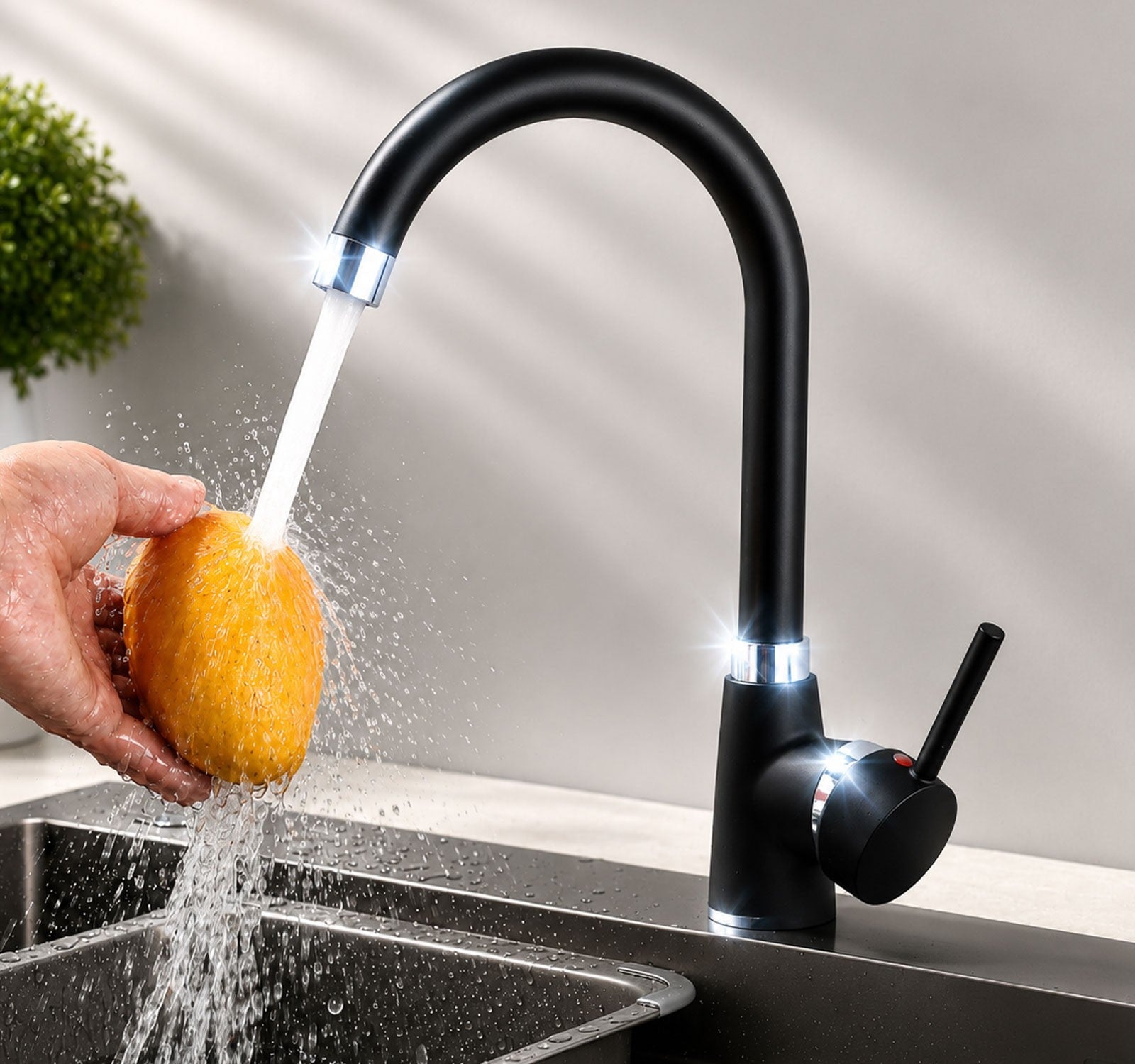 Küchenarmatur 360° Wasserhahn Küche Mischbatterie Spültisch Schwarz GMF801
