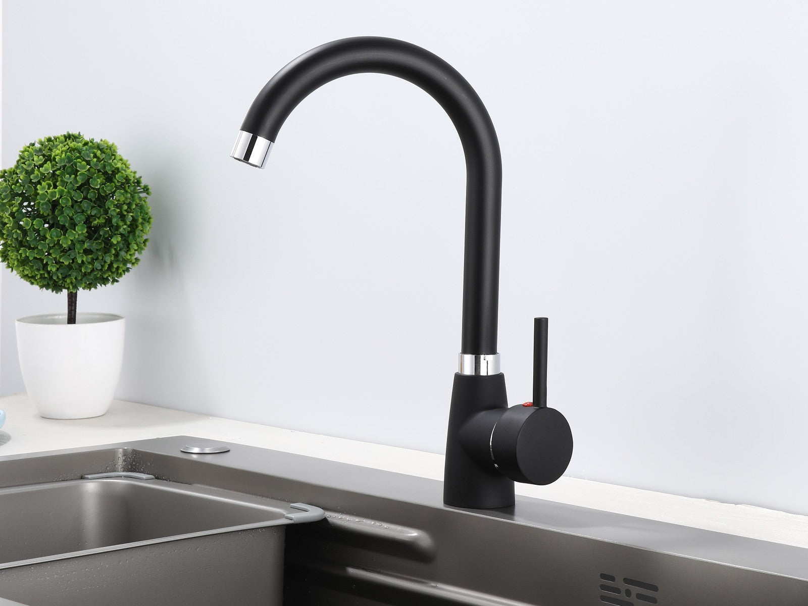 Küchenarmatur 360° Wasserhahn Küche Mischbatterie Spültisch Schwarz GMF801