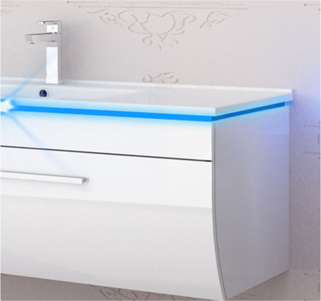 Badmöbel set hochglanz weiß Badmöbel Set montiert Touch Led System 120 cm  Bad